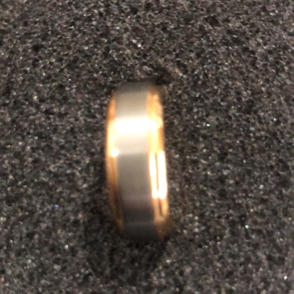 Unisex King Will Duo Unisex 18k Rose Gold Plated Tungsten Carbide Ring - Picture 3 of 3